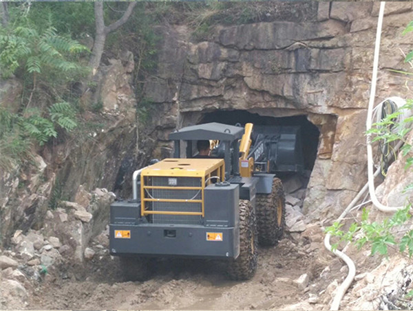 Read more about the article Underground Loader Onsite 01